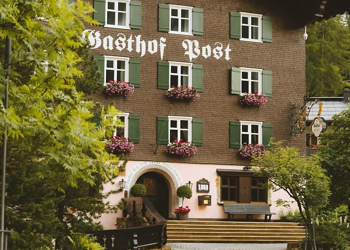 Post Lech Arlberg